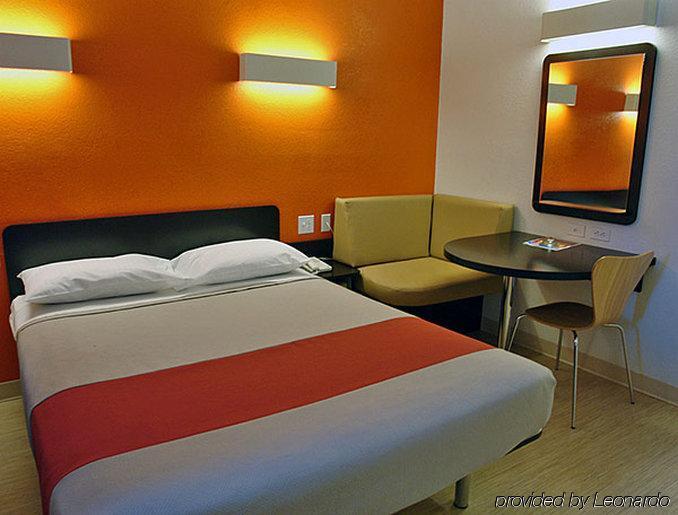 Motel 6-Tewksbury, Ma - Boston Экстерьер фото