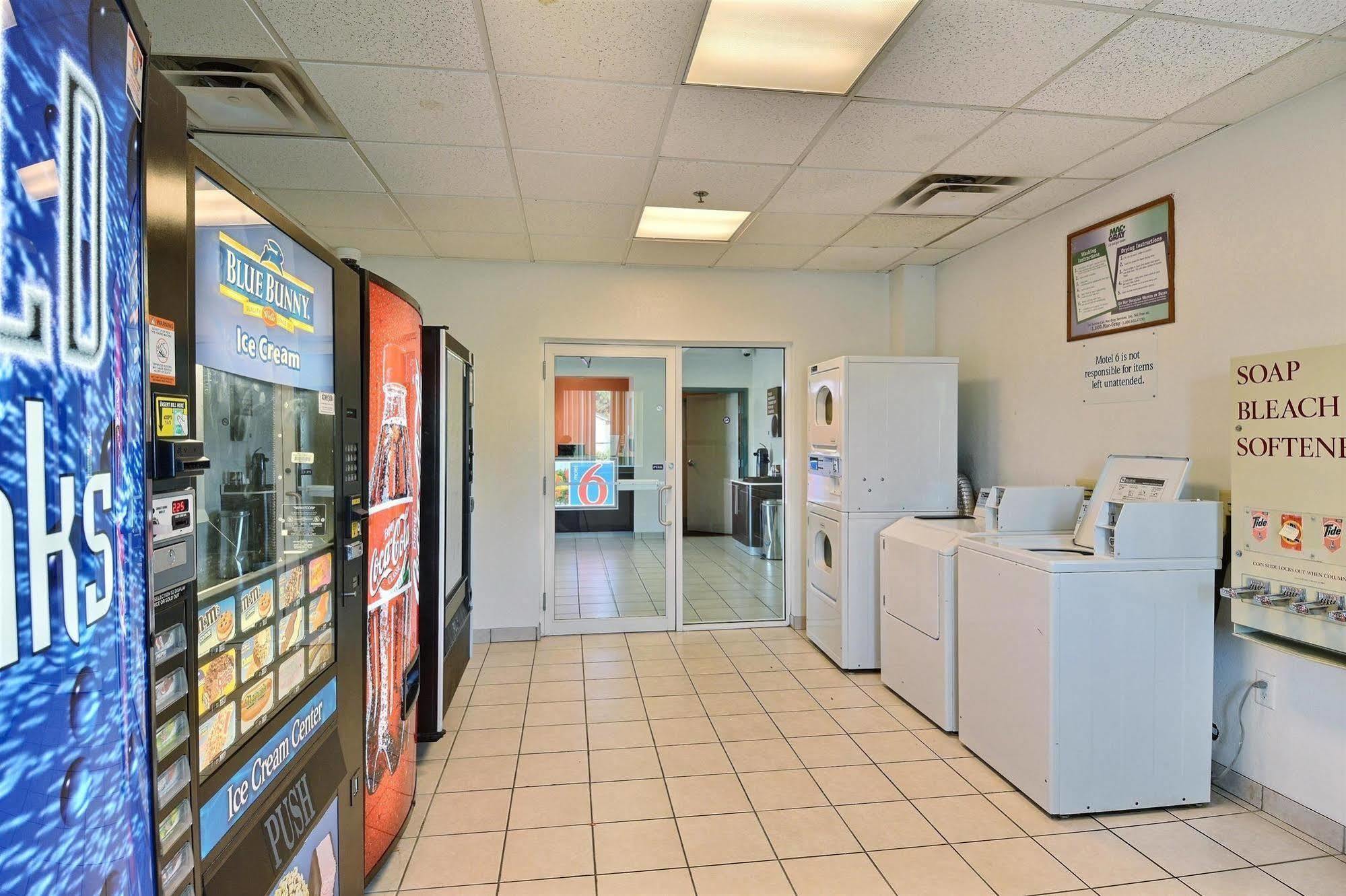 Motel 6-Tewksbury, Ma - Boston Экстерьер фото