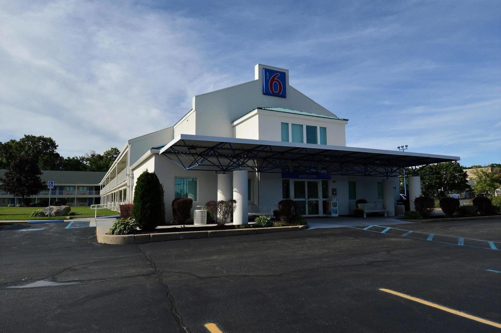 Motel 6-Tewksbury, Ma - Boston Экстерьер фото